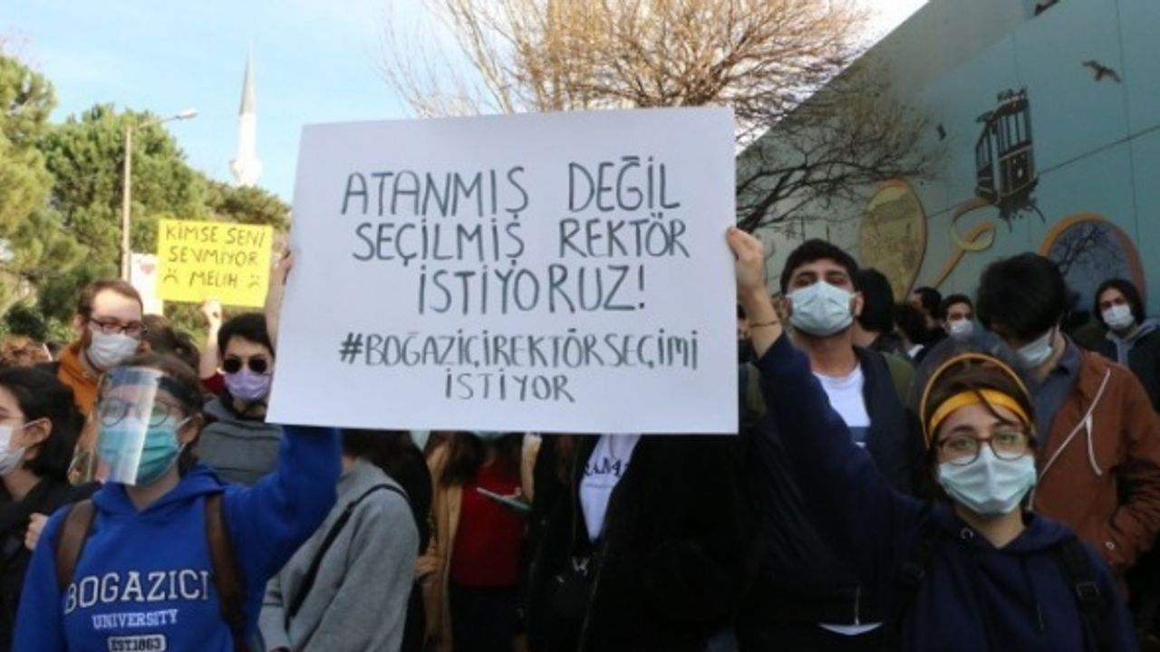 ‘Kayyım rektör’ protestosunun 10’uncu gününde çadır eylemi başlatıldı
