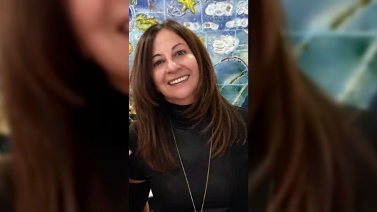 “ Yirmi Soruda” bu kez usta şair Neşe Yaşın