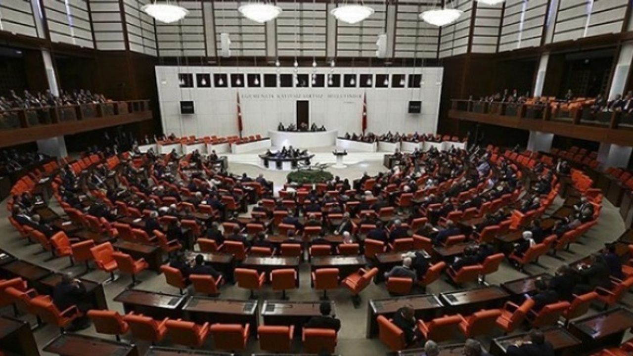 Seçim Kanunu sandık güvenliğini riske attı