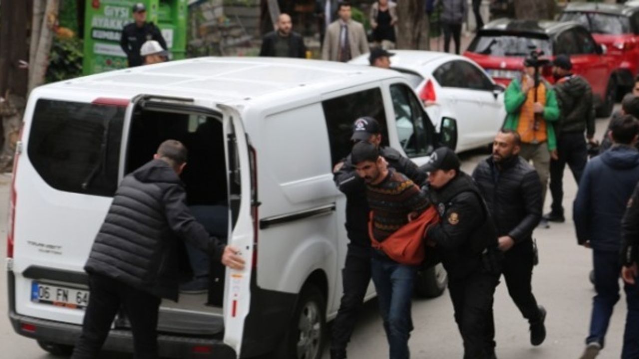Gözaltına alınan iki kişi serbest bırakıldı