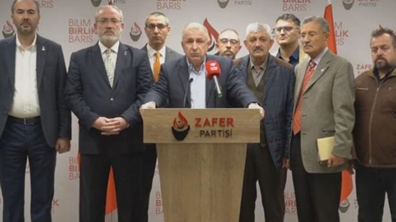 Soylu ile Ümit Özdağ arasında 'Soros çocuğu' tartışması