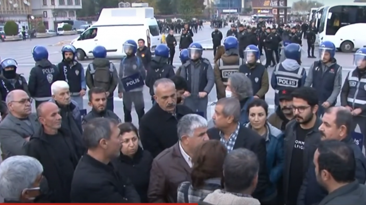 Diyarbakır'da  47 kişi gözaltına alındı