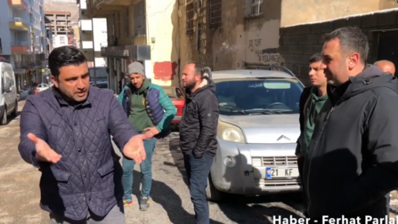 Dizi çeken TV'ye, acılı ve öfkeli Amed halk tepki gösterdi