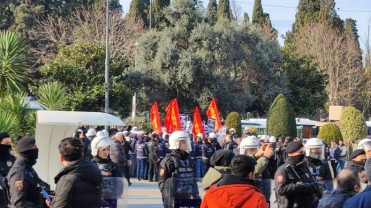 EHP Genel Başkanı Öztürk ve 30 üye gözaltına alındı