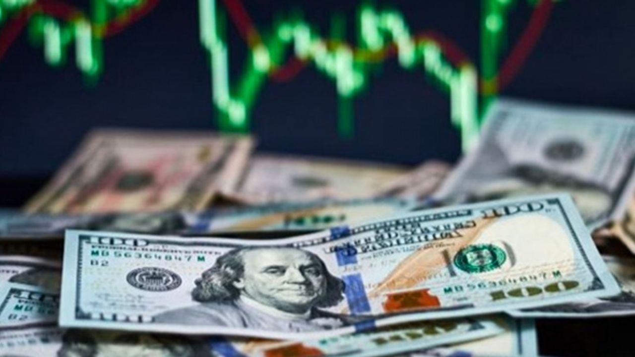 Dolar 19 liranın üstünü test etti