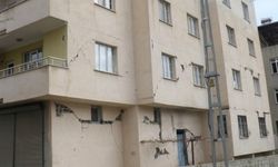 Hasar tespiti: Dışarıdan fotoğraf çekip gittiler
