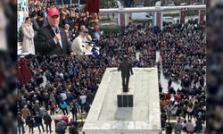 Prof. Dr. Övgün Ahmet Ercan yer göstererek uyardı: 'Yedisu kolu 8'e kadar deprem üretebilir'