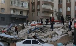 Urfa’da 8 katlı bina çöktü, enkaz altında kalanlar var