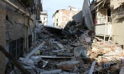 Hatay'da enkaz altından 8 cenaze çıkarıldı