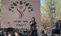 Pervin Buldan'dan TİP'e gönderme: Yeşil Sol Parti dışında atacağınız her oy AKP'ye yarar