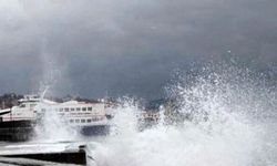 Marmara'da deniz ulaşımı durdu