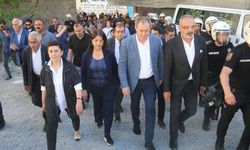 Leyla Zana ve Tuncer Bakırhan Hakkari'de