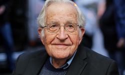 Kürtlerin yoldaşı Noam Chomsky yaşıyor
