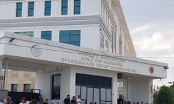 Amed’de baba ve oğlu yanmış halde bulundu
