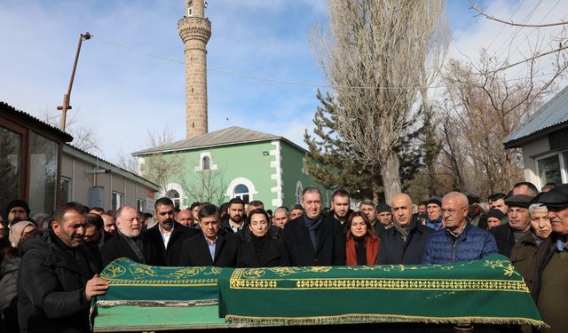 Tuncer Bakırhan'ın babası toprağa verildi