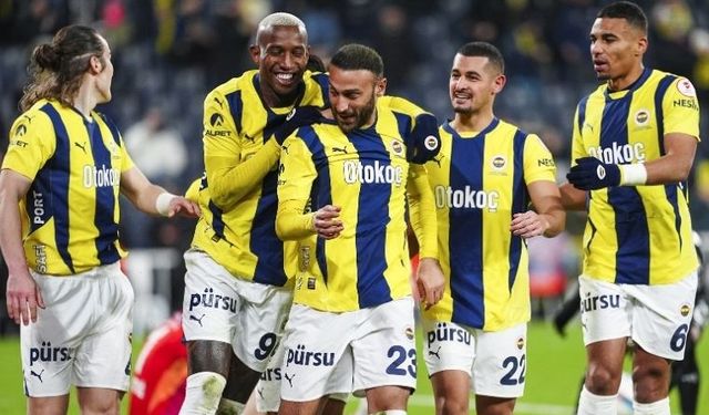 Fenerbahçe, Erzurumspor karşısında farka koştu!