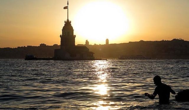 Türkiye'de rekor sıcaklıkta 'kırbaç' etkisi