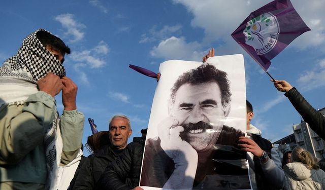 Öcalan: Sosyal muhalefet boşluğunu demokratik sosyalizmle dolduracağız
