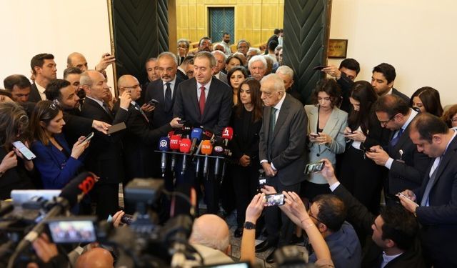 'Toplumun bu sürece inanması için iktidar adım atabilir'
