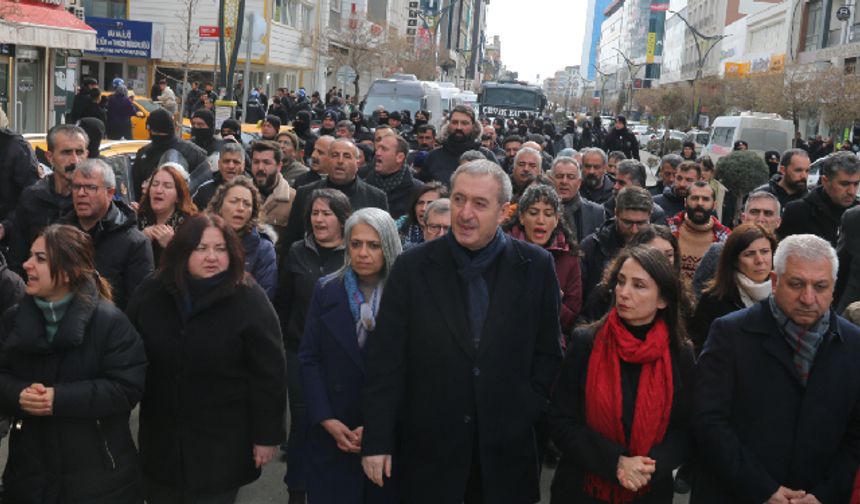 Bakırhan Van’da konuştu: Diyalog mu, Kürt düşmanlığı mı?