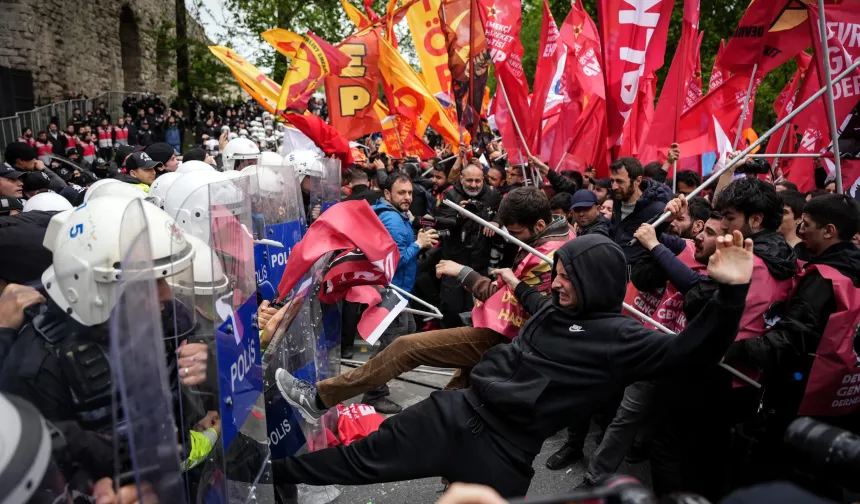 Tepki protestolarında bin 876 gözaltı, 260 tutuklama