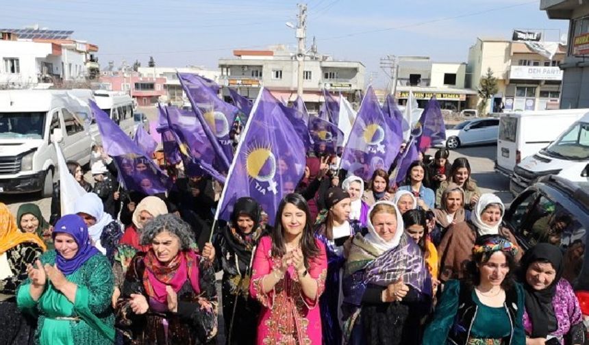 Halfeti'de 8 Mart şöleni: Yeni yaşamı kuracağız