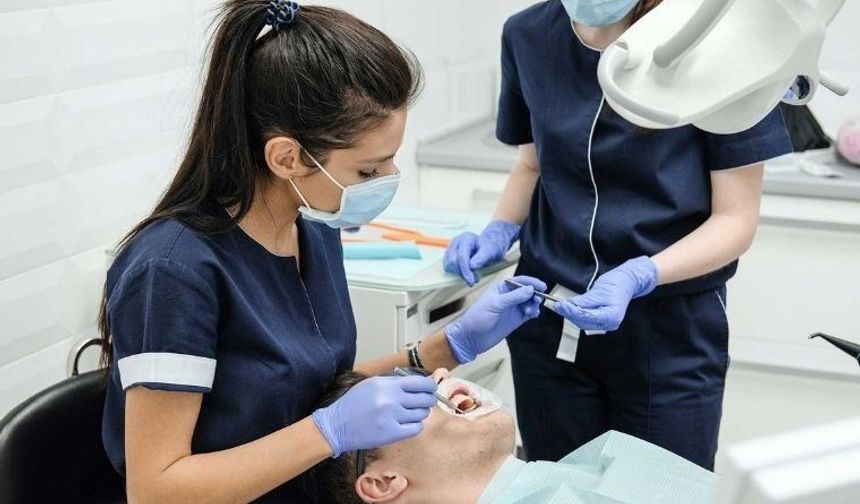 Diş çürüğü ve diş eti sorunu olanlar dikkat