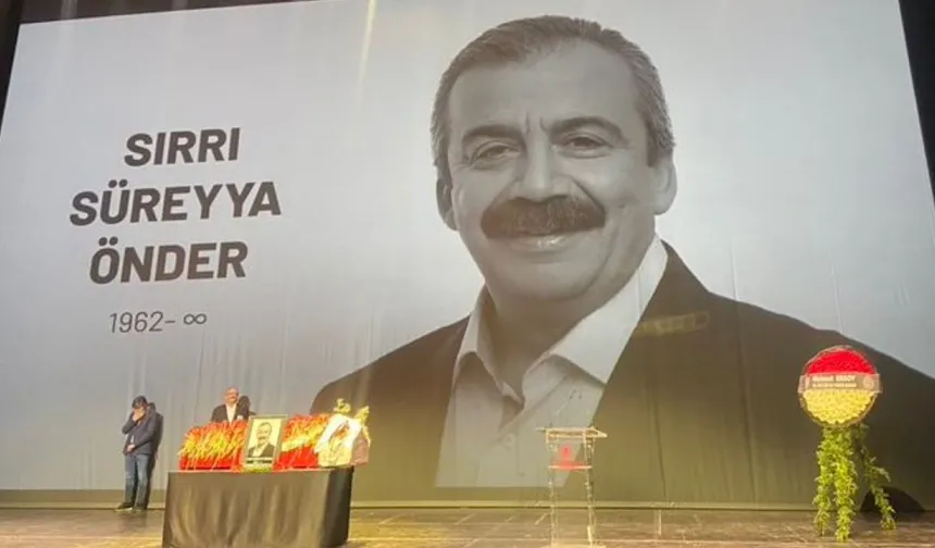 Sırrı Süreyya Önder’e Veda