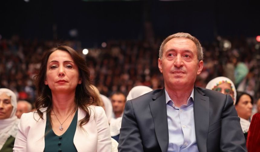 Bakırhan ve Hatimoğulları’ndan bayram tebrikleri